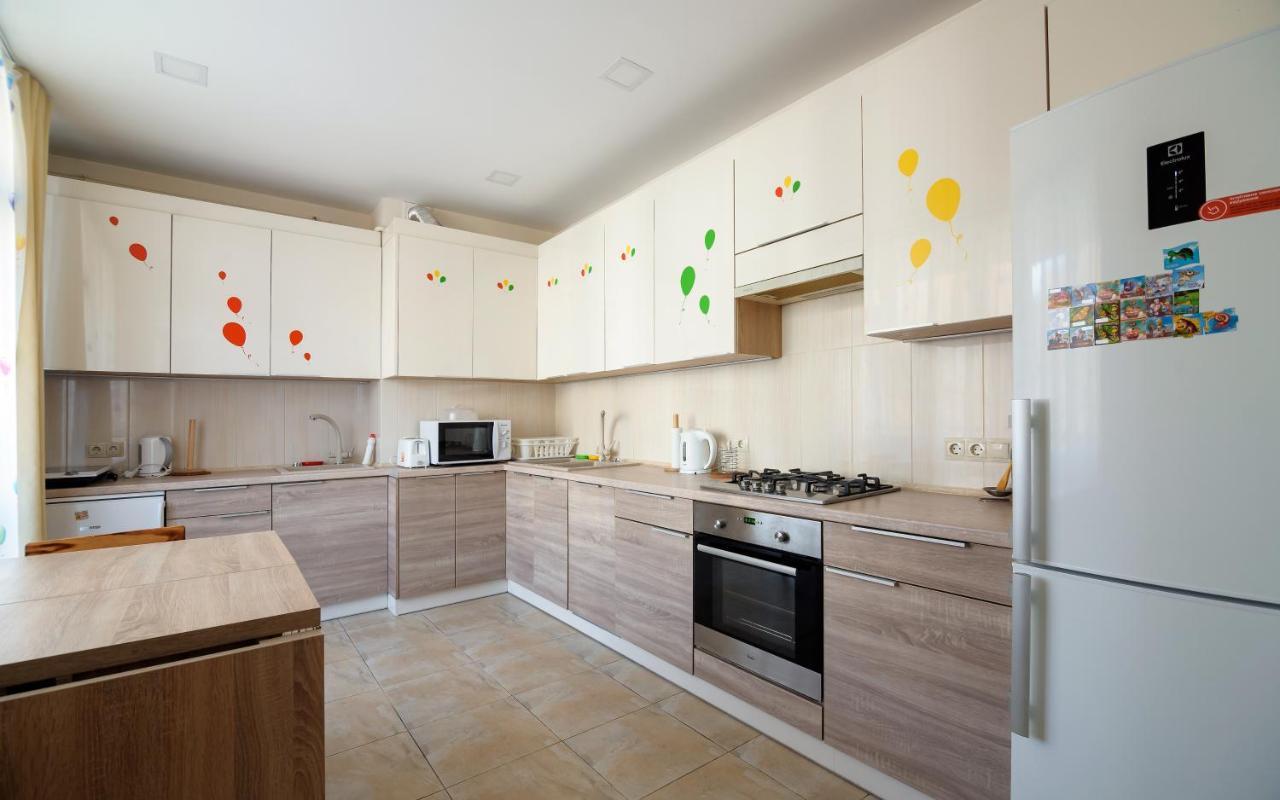 Colored Balloons - 3 Bedrooms, 3 Bathrooms, Equipped Large *