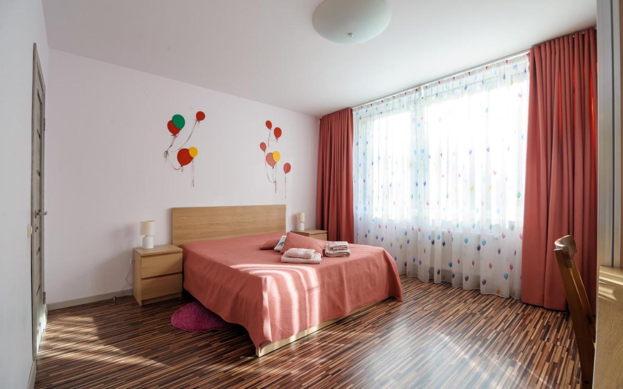 Colored Balloons - 3 Bedrooms, 3 Bathrooms, Equipped Large Apartament
